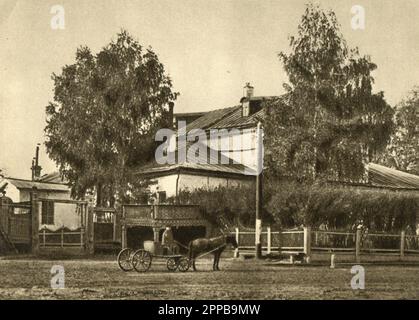 Alte Vintage-Postkarte der UdSSR, 1961. Votkinsk. Das Haus, in dem P. I.. Tschaikowsky wurde am 23. April 1840 geboren. Stockfoto