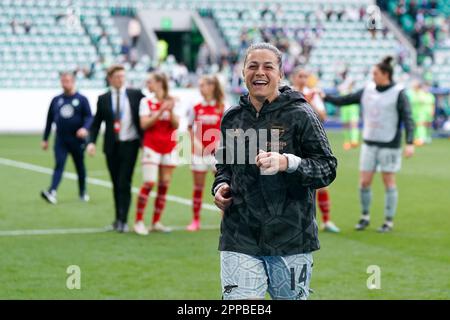 Wolfsburg, Deutschland. 23. April 2023. Wolfsburg, Deutschland, April 23. 2023: Torhüterin Sabrina D'Angelo (14 Arsenal) nach dem Viertelfinale der UEFA Womens Champions League zwischen VFL Wolfsburg und dem FC Arsenal in der Volkswagen Arena in Wolfsburg, Deutschland. (Daniela Porcelli/SPP) Kredit: SPP Sport Press Photo. Alamy Live News Stockfoto