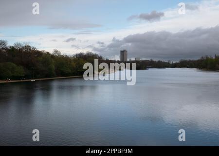 Der Serpentine, Hyde Park, London, UK Stockfoto