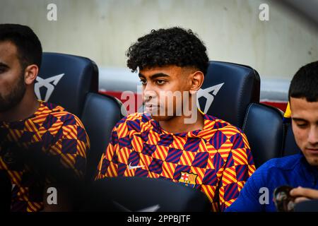 Bercelona, Spanien. 23. April 2023. Yamine LAMal während eines Spiels in La Liga Santander zwischen dem FC Barcelona und Atletico de Madrid am 23. April 2023 im Spotify Camp Nou in Barcelona, Spanien. (Foto/Felipe Mondino) Kredit: Live Media Publishing Group/Alamy Live News Stockfoto