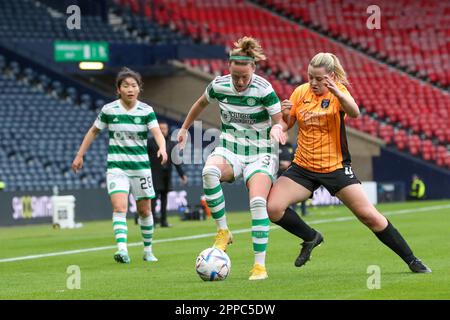 Glasgow, Großbritannien. 23. April 2023. Im Halbfinale des Women's Scottish Cup zwischen Glasgow City und Celtic, gespielt im Hampden Park, Glasgow, Schottland, Großbritannien, gewann Celtic mit 0 bis 1 Punkten. NATASHA FLINT, Celtic Nummer 26, erzielte das Tor in 19 Minuten. Celtic spielt jetzt am 28. Mai 2023 in Hampden Park, Glasgow, Scotland Credit: Findlay/Alamy Live News Rangers im Finale Stockfoto