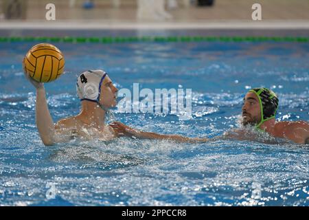 Polo Natatorio Bianchi, Triest, Italien, 22. April 2023, Ivan Buljubasic (Pallanuoto Triest) während Pallanuoto Triest vs AN Brescia - Waterpolo Ita Stockfoto