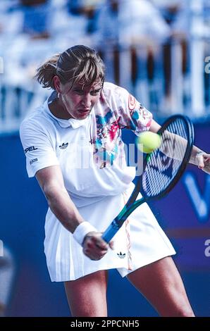 Steffi Graf (GER) tritt bei den Virginia Slims of Florida 1991 an Stockfoto