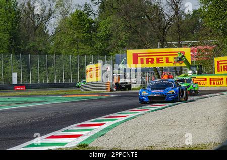 Monza, Italien. 23. April 2023. Monza, Monza, Italien, 23. April 2023, #25 - SAINTELOC JUNIOR TEAM CHRISTOPHER MIES PATRIC NIEDERHAUSER SIMON GACHET AUDI R8 LMS GT3 EVO II während der Fanatec GT World Challenge Europe Powered by AWS - 2023 MONZA - Grand Tourism Credit: Live Media Publishing Group/Alamy Live News Stockfoto