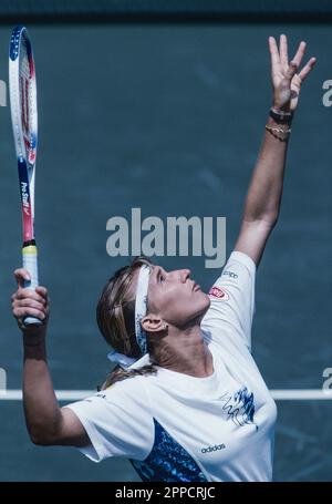 Steffi Graf (GER) tritt bei den Virginia Slims of Florida 1991 an Stockfoto