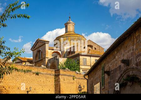 Italien, Latium, Toskana, Äußere der Kirche Chiesa di San Lorenzo Stockfoto