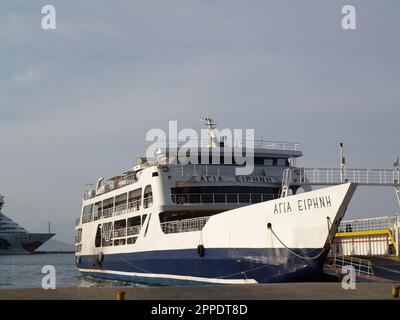 Kerkyra Seaways Fähre Agia Eirini im Hafen von Korfu, Kerkyra, Griechenland Stockfoto