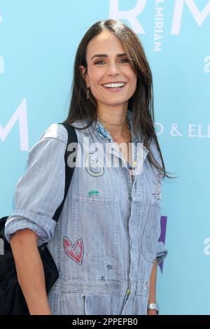 Los Angeles, Kalifornien. 23. April 2023. Jordana Brewster bei der Ankunft für P.S. ARTS Express Yourself, FOX Studio Lot, Los Angeles, CA 23. April 2023. Kredit: Priscilla Grant/Everett Collection/Alamy Live News Stockfoto