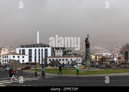 Ein nebeliger Tag in Funchal, Madeira Stockfoto