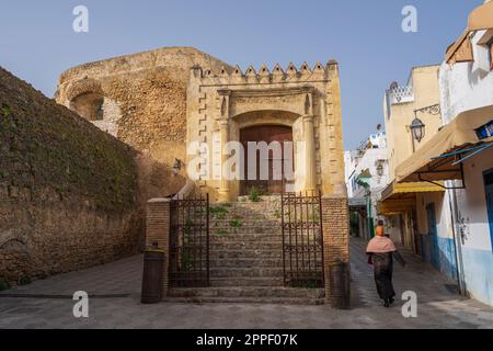 Zugang zu den Mauern Bab R'Mel neben Bab Souk, portugiesische Festung, Asilah, marokko, afrika Stockfoto