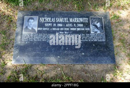Mission Hills, Kalifornien, USA 23. April 2023 Mordopfer Nicholas Markowitz Grab im Eden Memorial Park am 23. April 2023 in Mission Hills, Kalifornien, USA. Foto: Barry King/Alamy Stock Photo Stockfoto