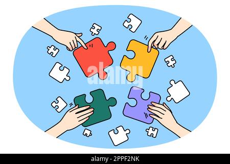 Nahaufnahme verschiedener Menschen Hände verbinden Puzzle, die in Teambuilding-Aktivitäten involviert sind. Geschäftsleute oder Mitarbeiter nehmen an Puzzles Teil. Teamarbeit. Vektorgrafik. Stock Vektor