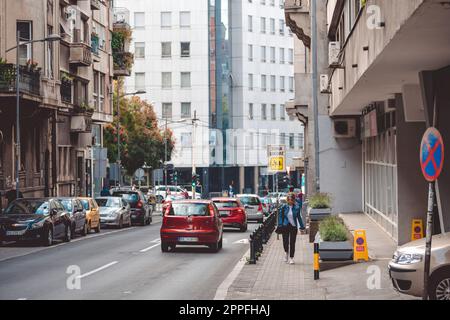 Belgrad, Serbien - 22. September 2019: Geschäftige Straße und Stau Stockfoto