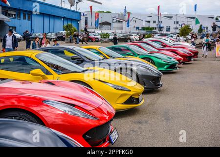 SINSHEIM, DEUTSCHLAND - MAI 2022: Ferrari 812 Superfast Typ F152M Stockfoto