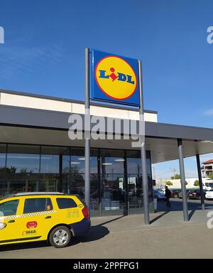 Giurgiu, Rumänien - 25. September 2022: Lidl Shop Stockfoto