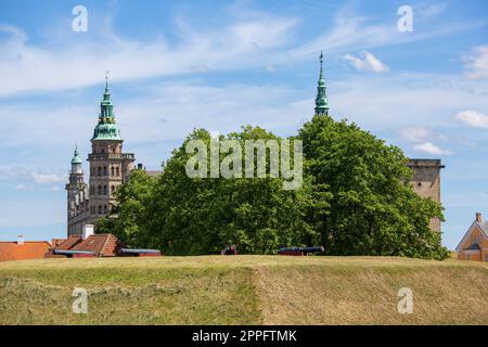 Mittelalterliches Schloss Kronborg an der Nordsee über der Öresundstraße, Helsingor, Dänemark Stockfoto