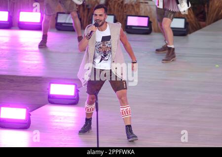 Mountain Crew,die grosse Schlagerstrandparty 2022 - Es geht wieder aus dem Amphitheater Gelsenkirchen,Gelsenkirchen,09.07.2022 Stockfoto