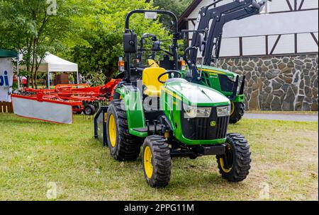 JOHN DEERE Traktor Stockfoto