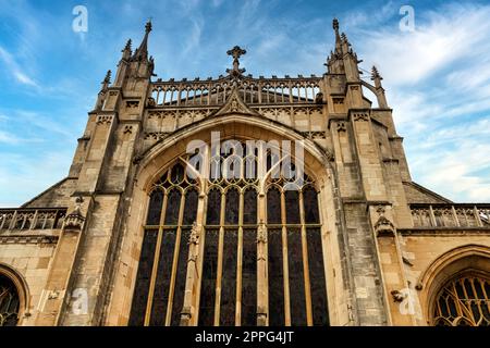 Gloucester Cathedral, formell die Cathedral Church of St. Peter und die Holy and Unvisible Trinity in Gloucester, Gloucestershire, Großbritannien Stockfoto