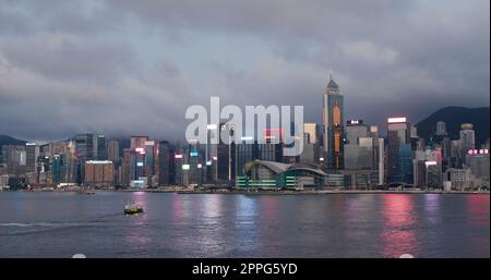 Victoria Harbor, Hong Kong 21. Mai 2020: Hong Kong Night Stockfoto