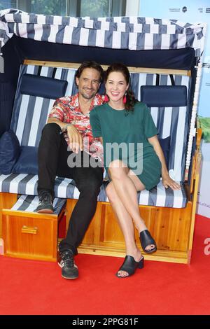 Oliver Mommsen, Katia Fellin, Premiere von Mein Lotta-Leben - Alle Tschaka mit Alpaka in Cinemaxx Dammtor, Hamburg, 14.08.2022 Stockfoto
