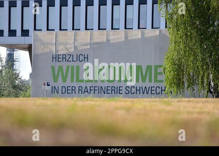 Raffinerie der OMV in Schwechat, NiederÃ¶sterreich - OMV-Raffinerie in Schwechat, Niederösterreich Stockfoto