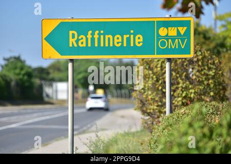 Raffinerie der OMV in Schwechat, NiederÃ¶sterreich - OMV-Raffinerie in Schwechat, Niederösterreich Stockfoto