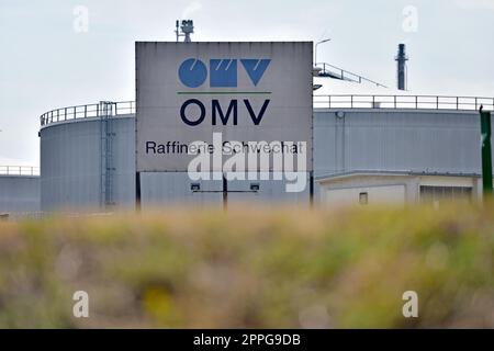 Raffinerie der OMV in Schwechat, NiederÃ¶sterreich - OMV-Raffinerie in Schwechat, Niederösterreich Stockfoto