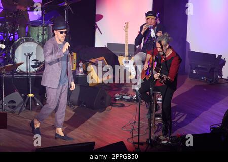 Jan Delay, Otto Waalkes,'Get back to Audimax': Otto feiert sein Jubiläum mit Stars, Audimax Hamburg, 15.09.2022 Stockfoto