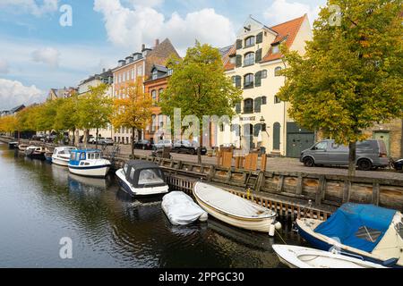Frederiksholms-Kanal in Kopenhagen, Dänemark Stockfoto