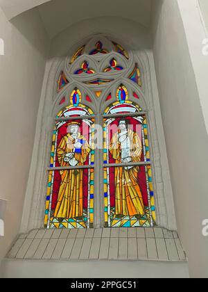 Buntglasfenster in der Kathedrale von Kalinigrad Stockfoto