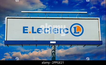 Reklametafel mit dem Logo von E.Leclerc Stockfoto