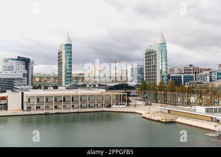 Allgemeiner Blick auf den Park der Nationen mit Lissabon, Portugal Stockfoto