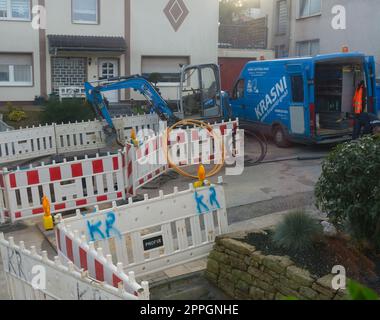 Tiefbauarbeiten für die Verlegung von Versorgungsleitungen Stockfoto