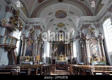 Dekanatspfarrkirche MariÃ¤ Himmelfahrt St. Johann in Tirol Stockfoto