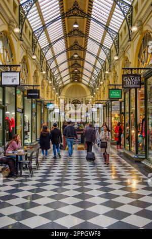 Die Royal Arcade wurde 1870 eröffnet und ist die erste und längste Spielhalle Australiens – Melbourne, Victoria, Australien Stockfoto