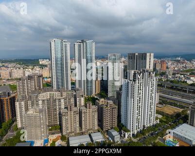 Lin Kou, Taiwan, 12. Juli 2022: Blick von oben auf die Stadt Lin Kou in Taiwan Stockfoto