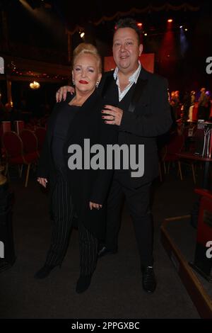 Angelika Milster, Sebastian Krumbiegel, Deutsches Musical Theater Preis 2022 bei Schmidts Tivoli, Hamburg, 10.10.2022 Stockfoto