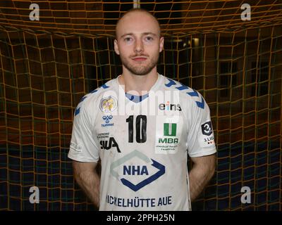 Maximilian Lux (EHV Aue) Handball DHB 3. Liga Herren Ost Saison 2022-23 14.Spieltag SC Magdeburg II â€“ EHV Aue am 02.12.2022 in Magdeburg Stockfoto