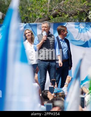 Mendoza, Argentinien. 2019-10-05 - Argentinische Präsident Mauricio Macri spricht die Masse an ein Ereignis während seiner Kampagne Rallye zur Wiederwahl. Stockfoto