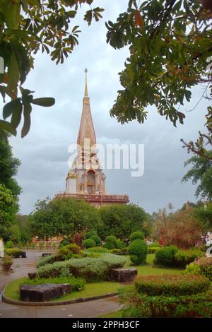 Wat Chalong Chedi, das höchste Tempel der Wat Chalong, Phuket, Thailand. Stockfoto