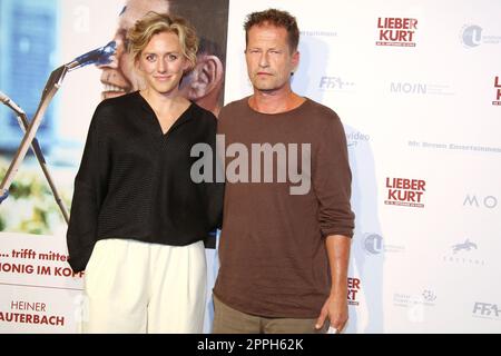 Franziska Machens, Til Schweiger, Fotoruf Lieber Kurt, Astor Kino Hafencity, Hamburg, 12.09.2022 Stockfoto