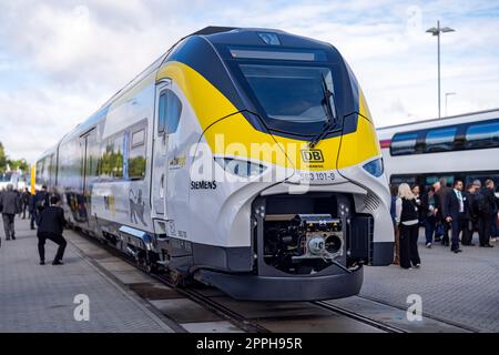 InnoTrans 2022, Siemens AG, Deutschland, Außenbereich, Display Stockfoto