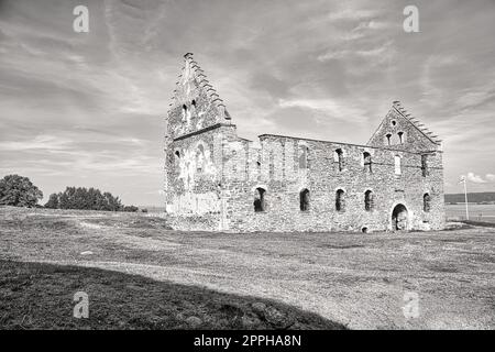 Schloss Visingsborg in Schweden auf der Insel Visingsoe im Vaetterm-See. Ruiniert Stockfoto