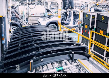 Ersatzteile in einem Automobilwerk Stockfoto