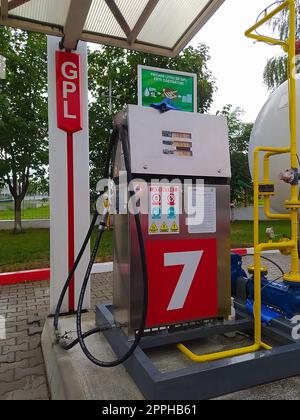 Iasi, Rumänien - 11. September 2022: Lukoil-Tankstelle. Stockfoto