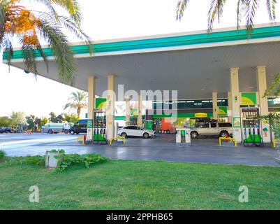 Antalya, Türkei - 11. Mai 2021: BP-Tankstelle in Antalya, Türkei Stockfoto