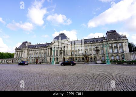 BRÜSSEL, BELGIEN - 7. JUNI 2022: Königlicher Palast von Brüssel, Belgien, Europa Stockfoto