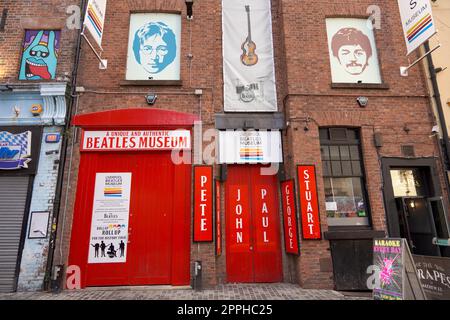 LIVERPOOL, Großbritannien - 14. JULI 2022: Liverpool Beatles Museum, England, Großbritannien Stockfoto