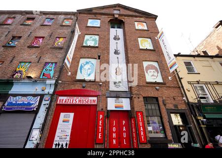 LIVERPOOL, Großbritannien - 14. JULI 2022: Liverpool Beatles Museum, England, Großbritannien Stockfoto